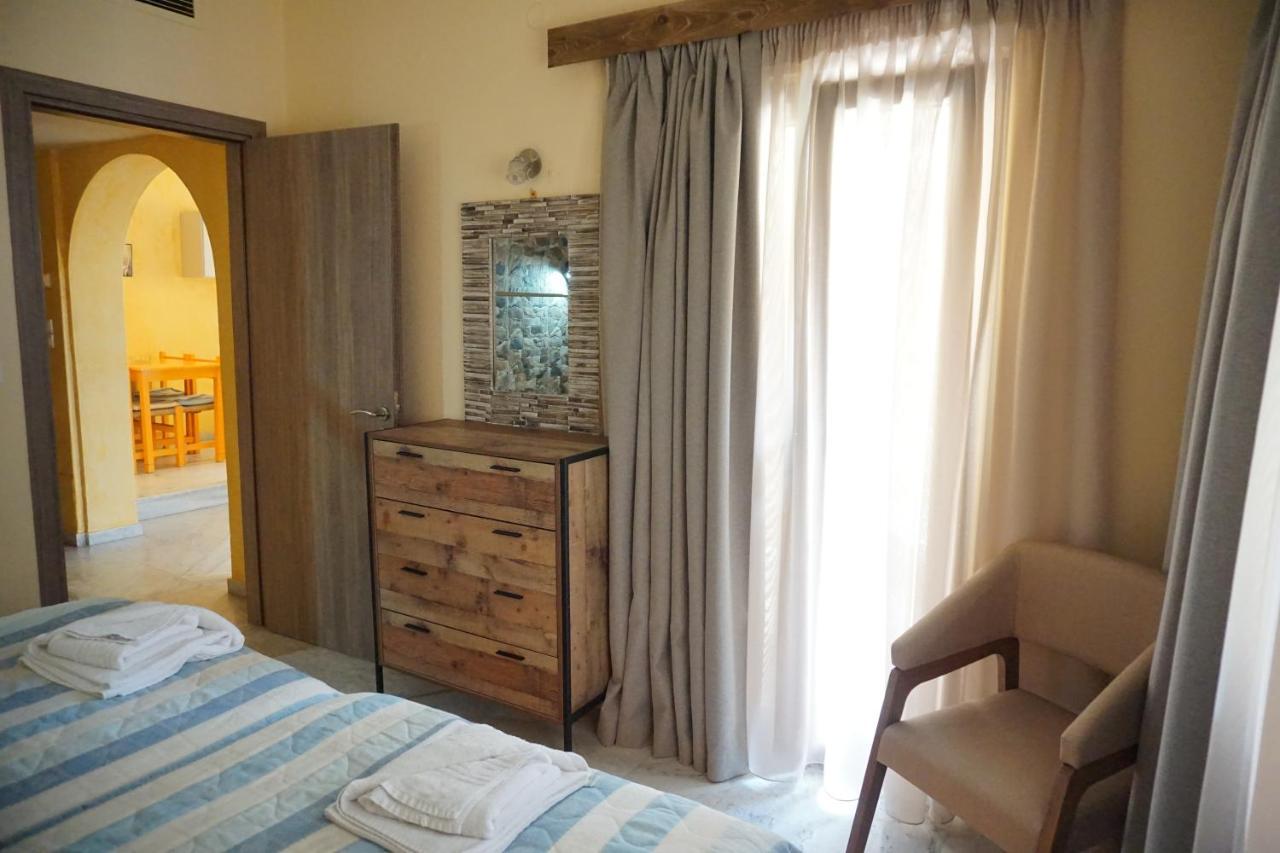 Katerini Apartments Hotel Platanes  Exterior photo