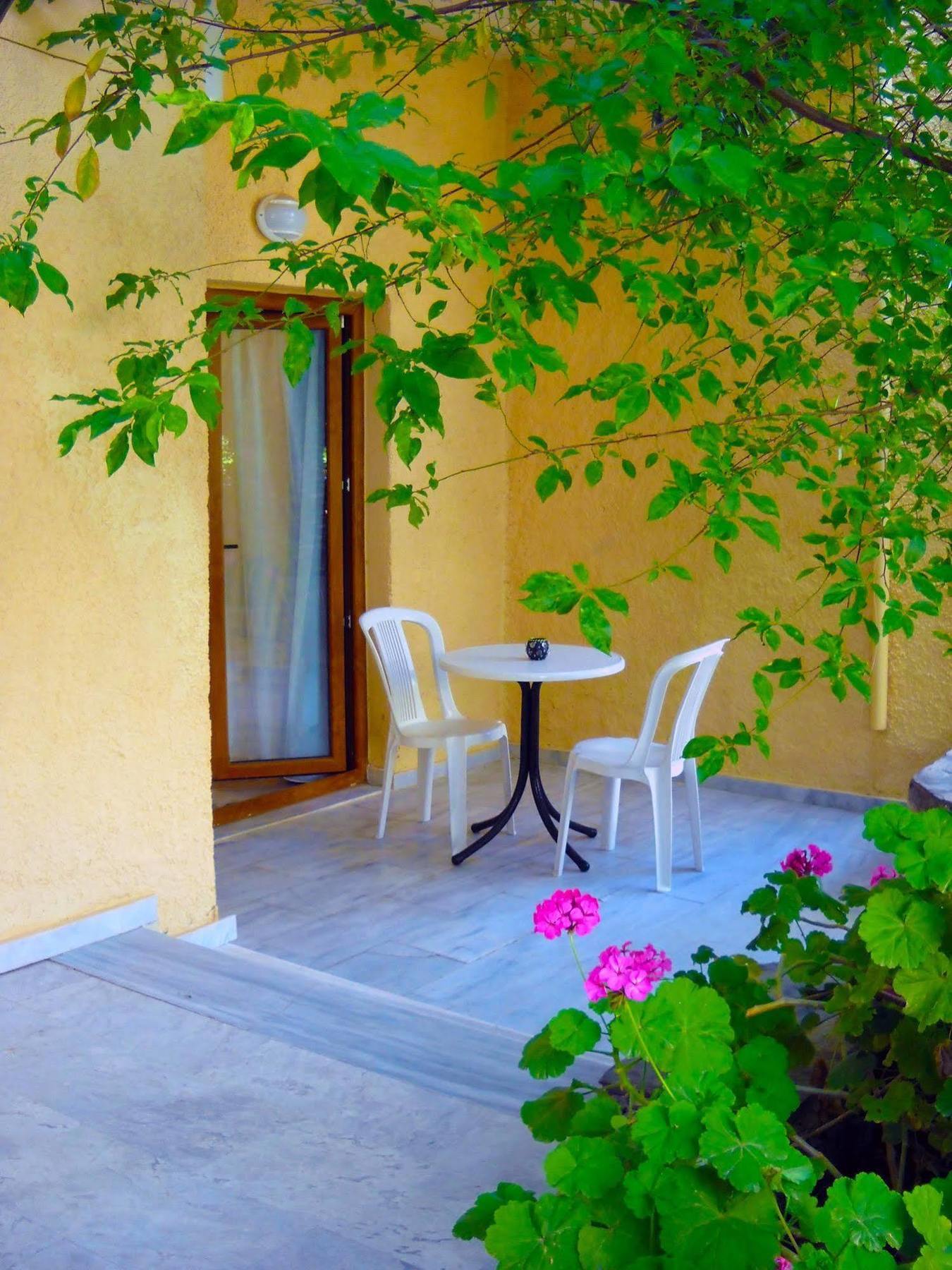 Katerini Apartments Hotel Platanes  Exterior photo