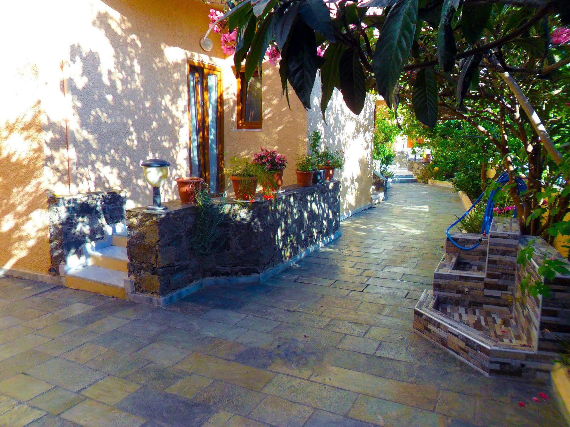 Katerini Apartments Hotel Platanes  Exterior photo